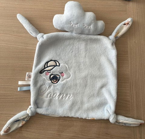 Doudou Nuage Garçon avec prénom brodé | Coton Polaire | A personnaliser