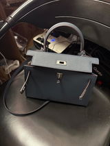 Loubna review photo