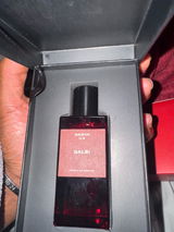 Anonyme review photo