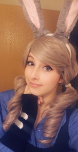 Kaitlyn review photo
