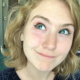 Cailyn review photo