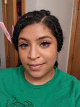 Symone Holmes review photo
