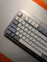 R.J. review photo