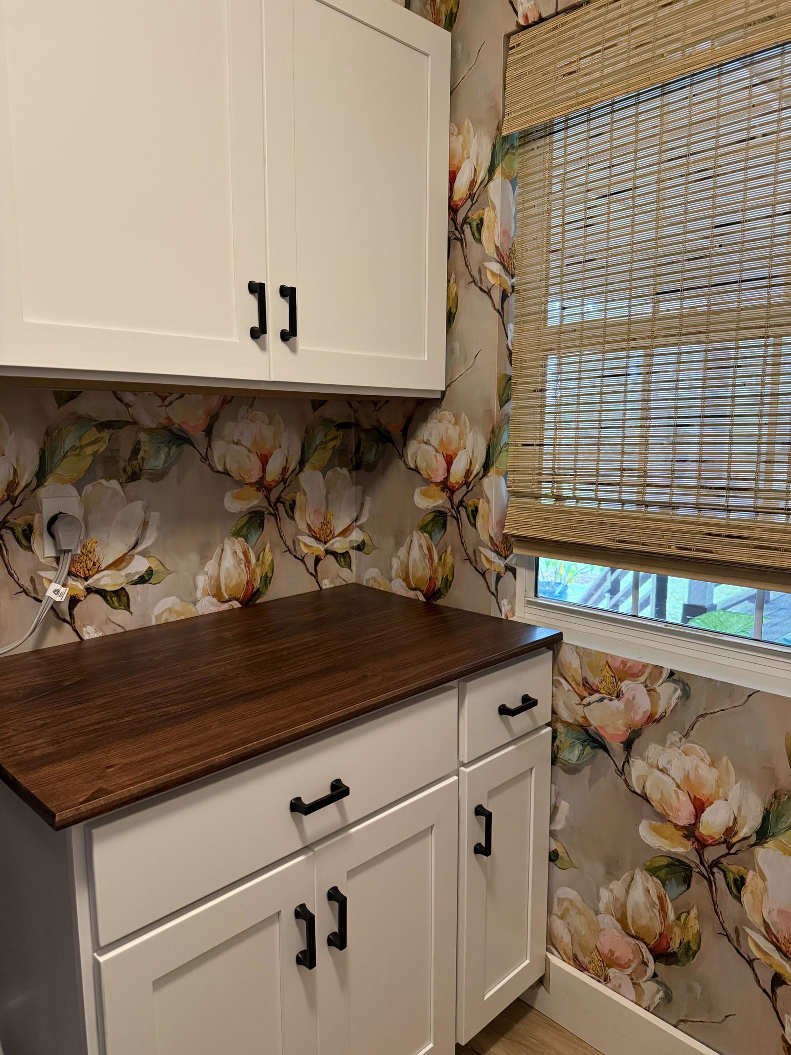 Customer photo from Alice Carper's Canvas & Ivy review