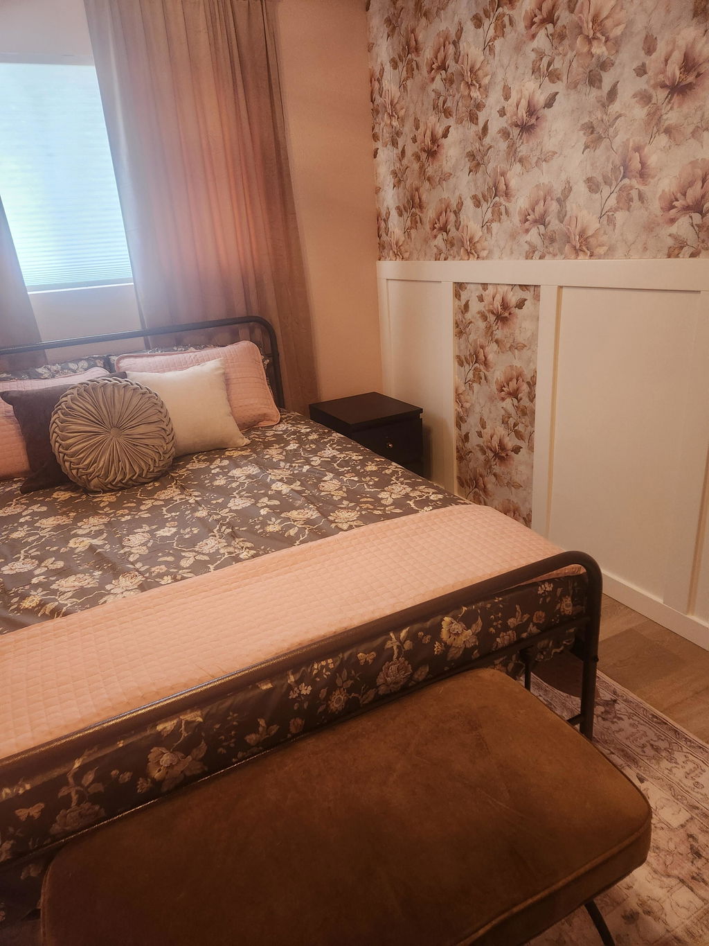 Customer photo from LAURIE HAAS's Canvas & Ivy review
