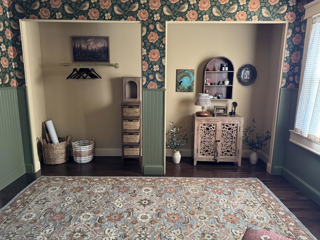 Customer photo from Pam Dorsey's Canvas & Ivy review