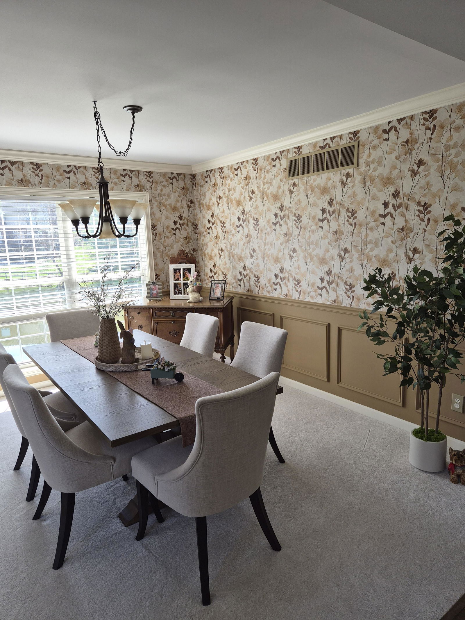 Customer photo from Donna Rowe's Canvas & Ivy review