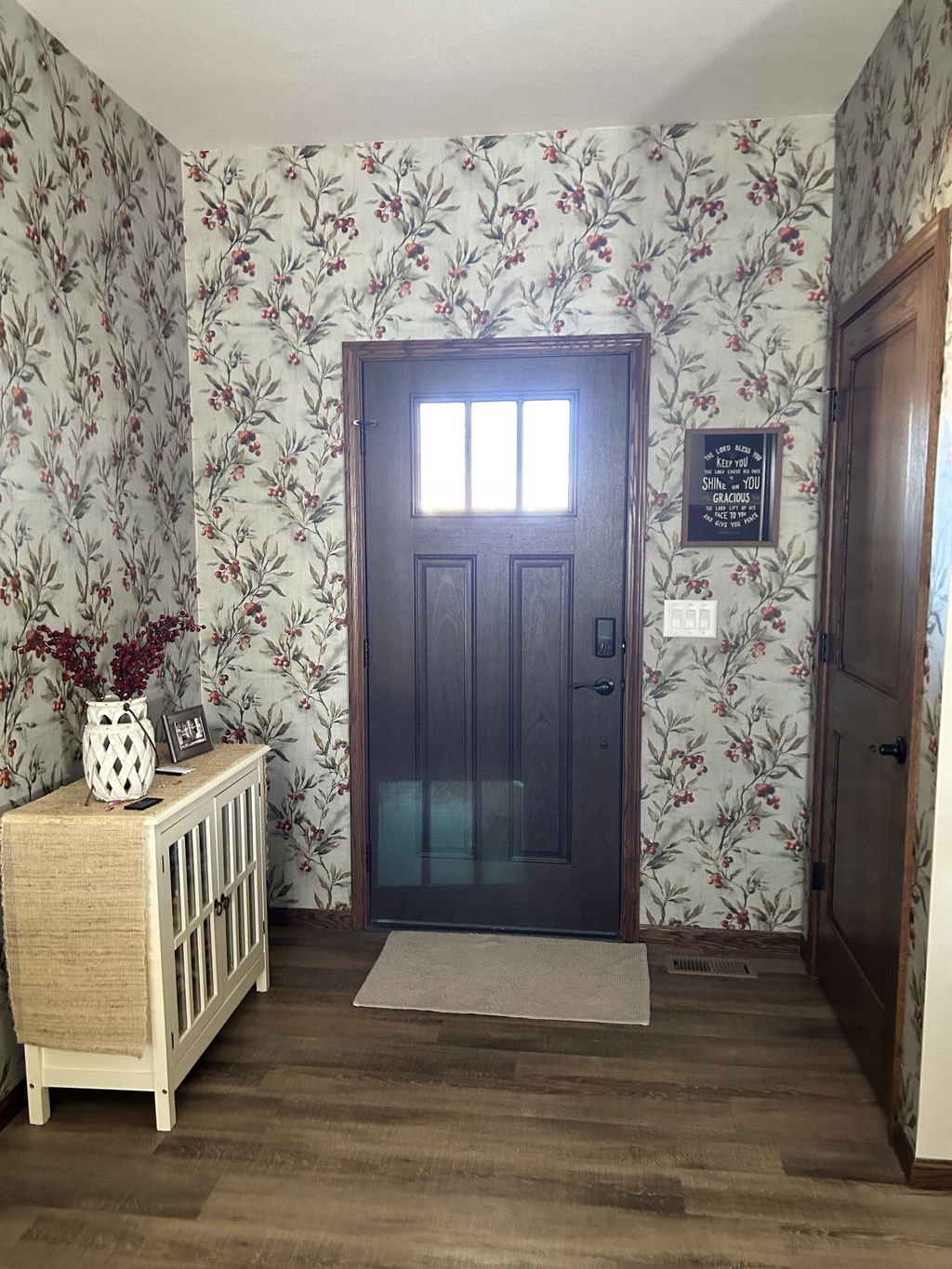 Customer photo from Susanne Hiebner's Canvas & Ivy review