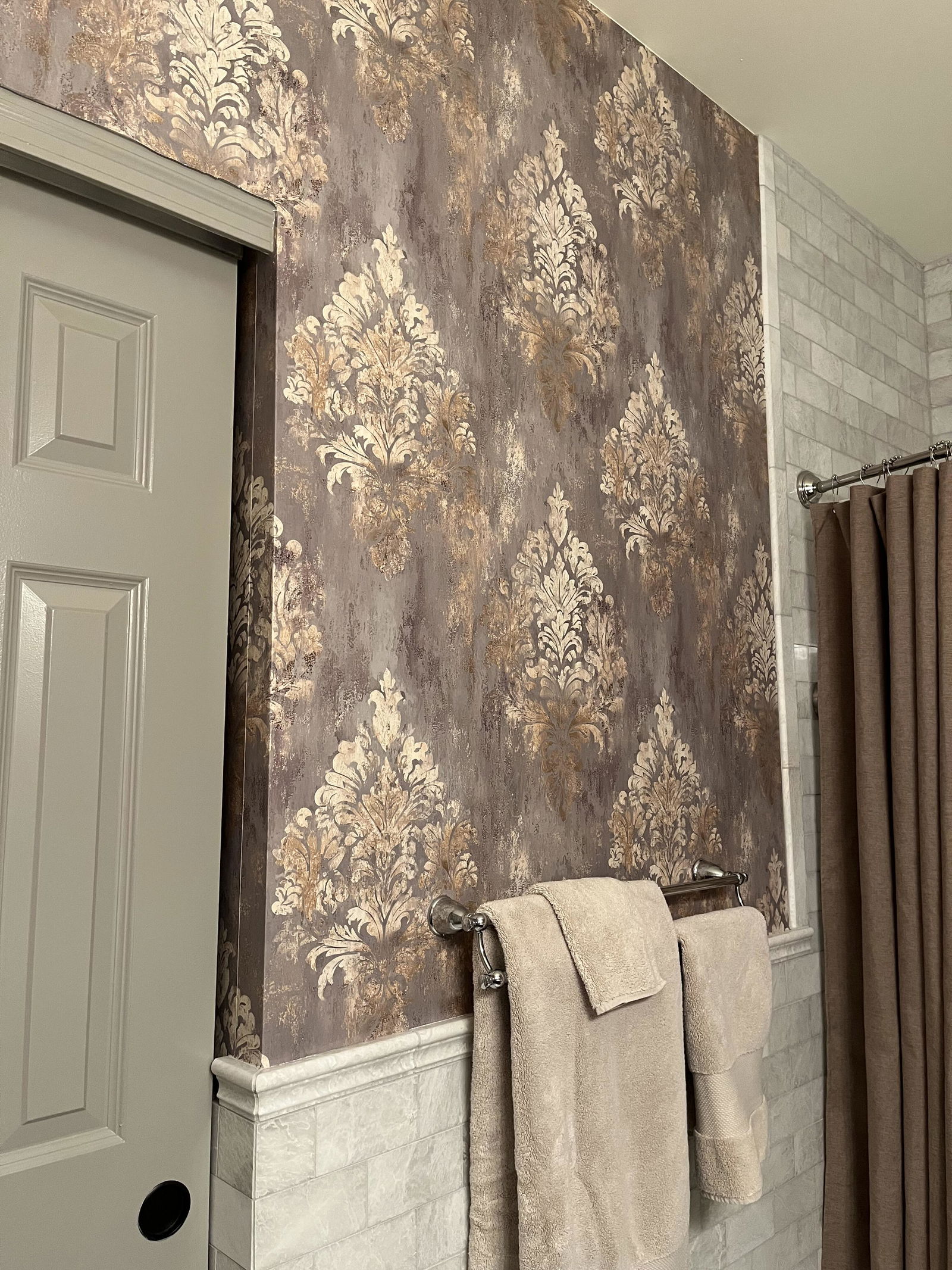 Customer photo from Suzanne Mercurio-Hoover's Canvas & Ivy review