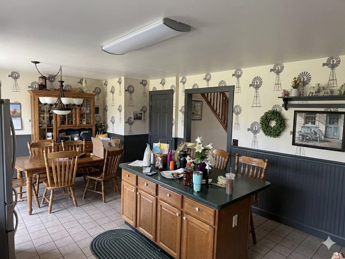 Customer photo from Betty Statz's Canvas & Ivy review