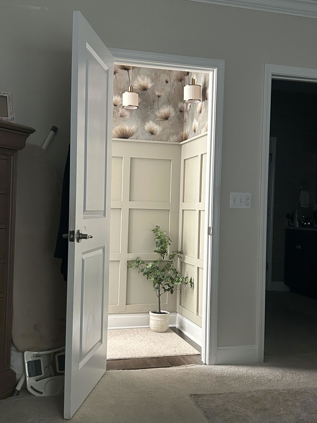 Customer photo from Elizabeth Goodwin's Canvas & Ivy review