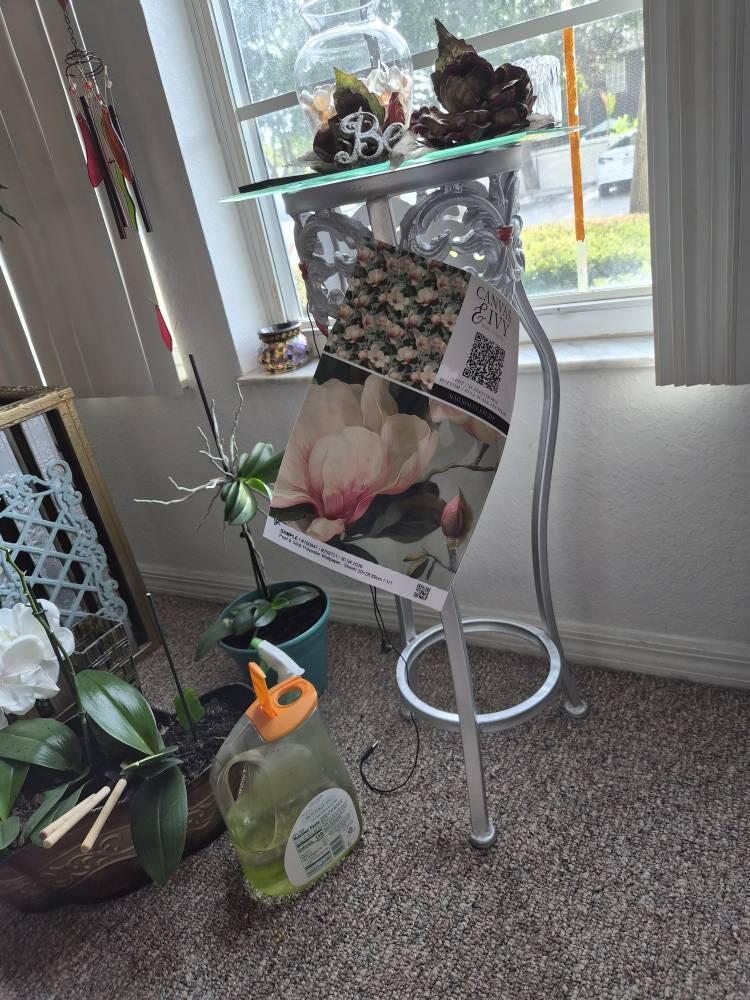 Wallpaper photo from Etsy customer