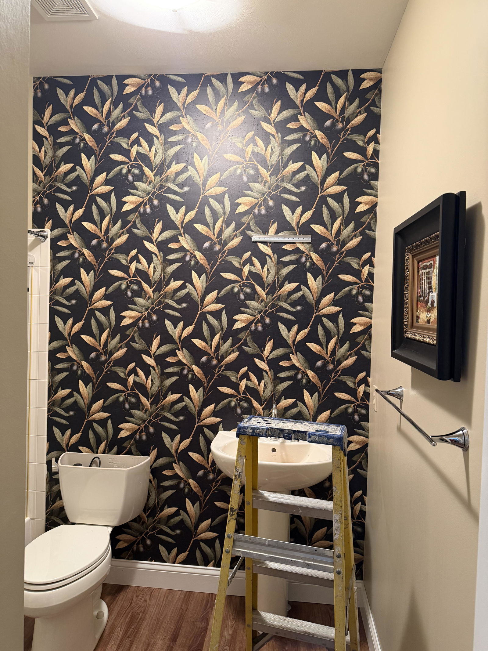 Customer photo from Pam Greenberg's Canvas & Ivy review