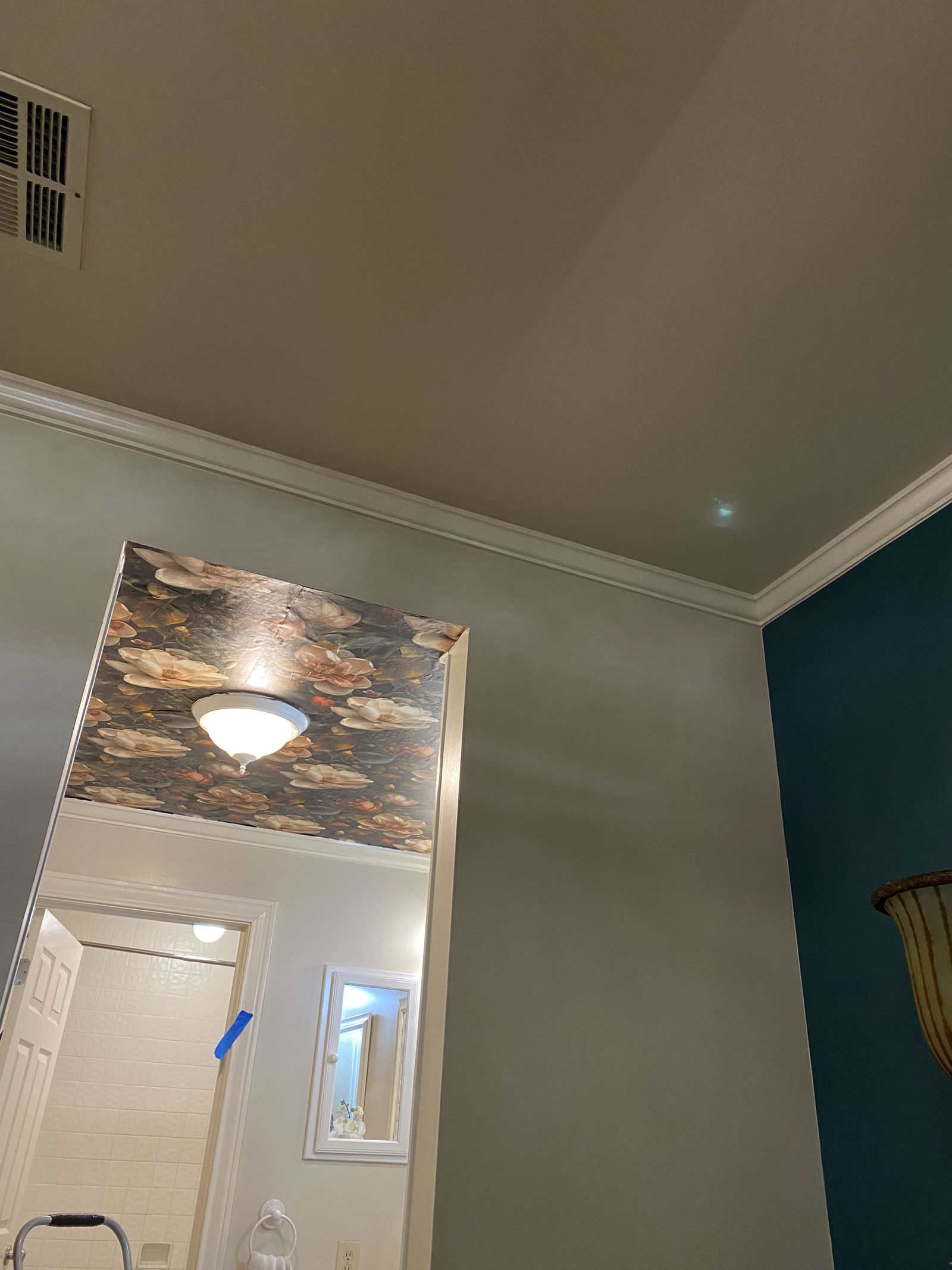Customer photo from Brenda Golden's Canvas & Ivy review