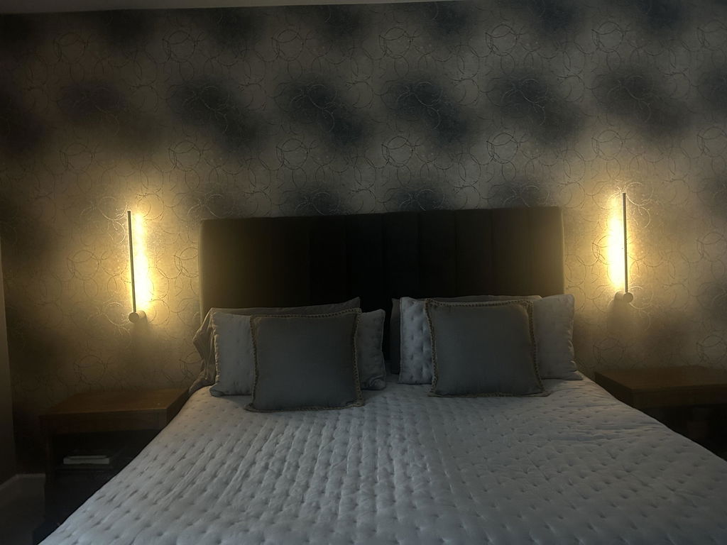 Customer photo from Susanbhornig's Canvas & Ivy review