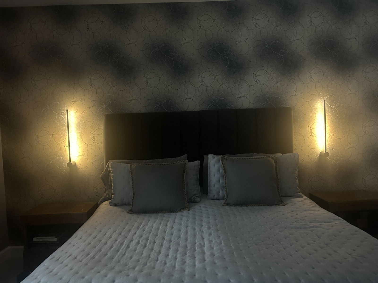 Customer photo from Susan Hornig's Canvas & Ivy review