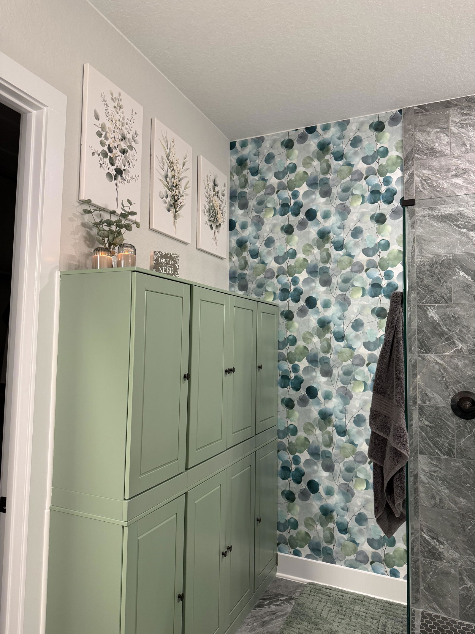 Customer photo from Sgaitan's Canvas & Ivy review