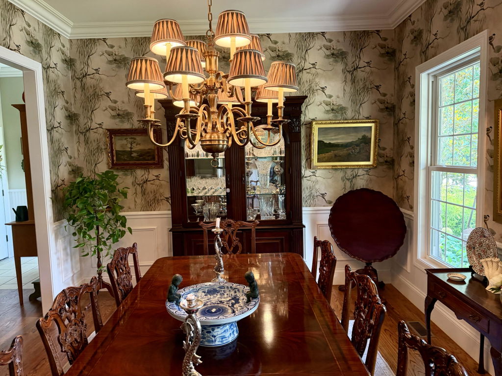 Customer photo from Dale McAdams's Canvas & Ivy review