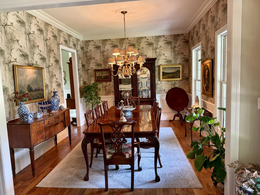 Customer photo from Dale McAdams's Canvas & Ivy review