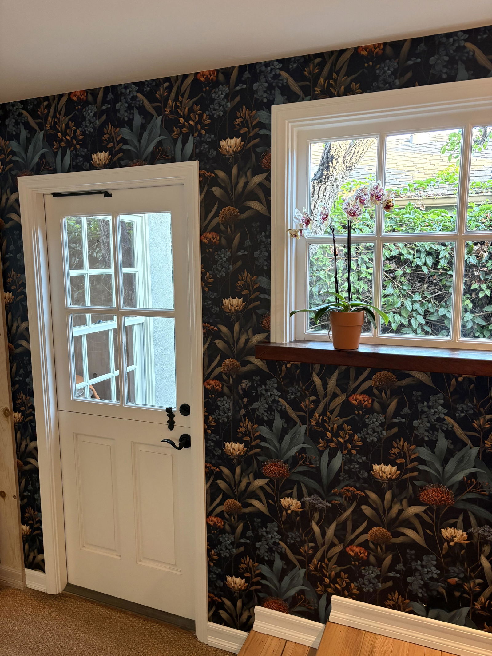 Customer photo from Karen Yould's Canvas & Ivy review