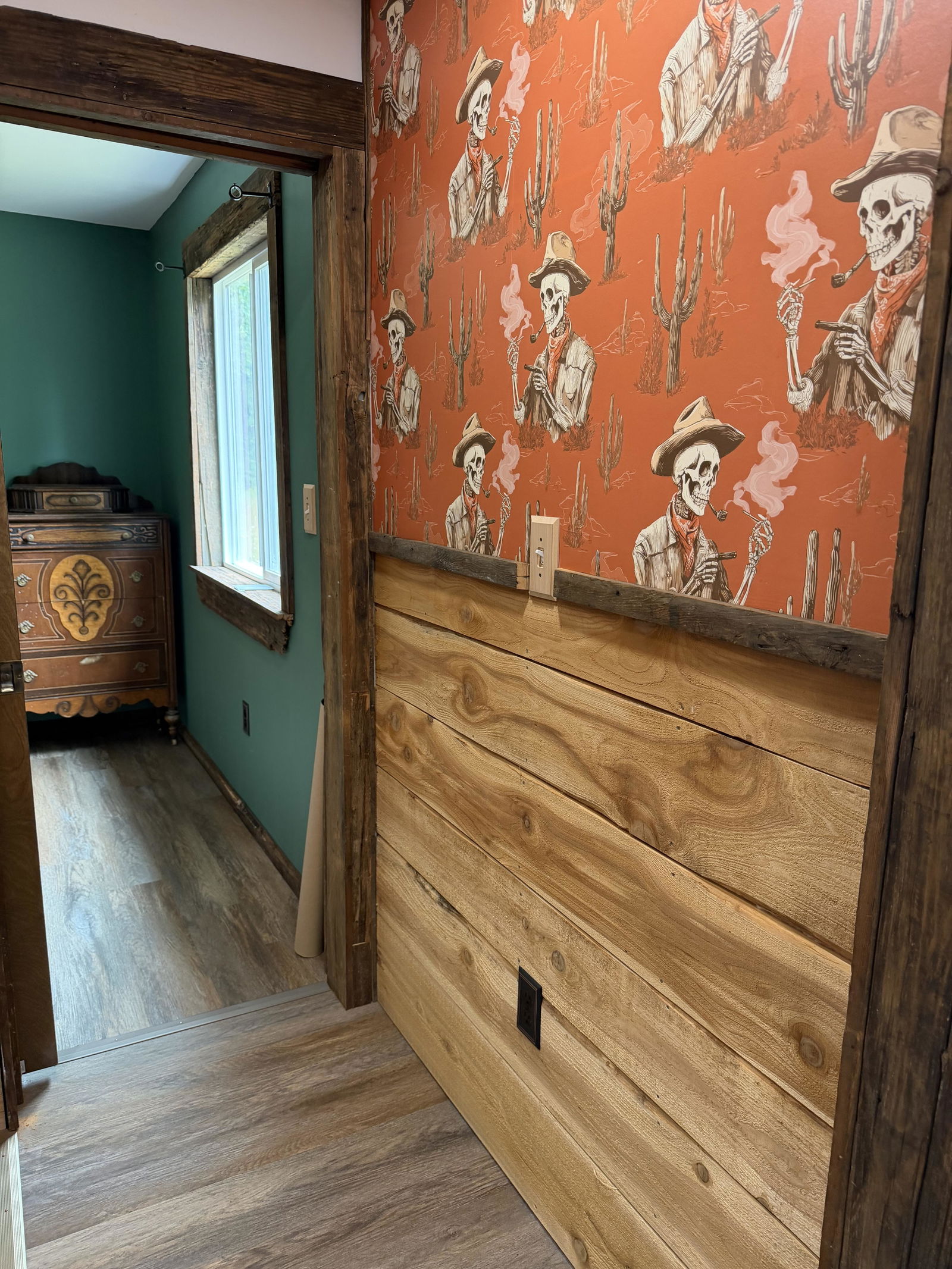 Customer photo from William Control's Canvas & Ivy review