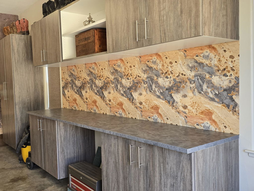 Customer photo — Canvas &amp; Ivy