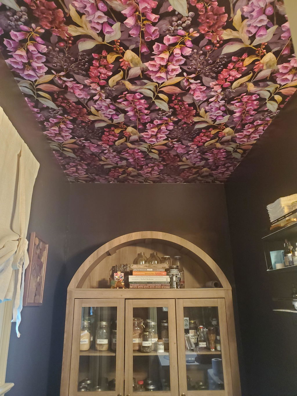 Customer photo — Canvas &amp; Ivy