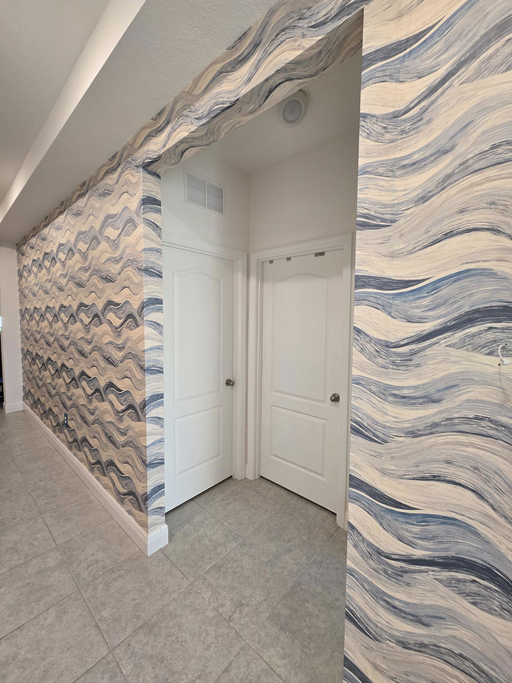 Customer photo — Ocean Brush Wallpaper