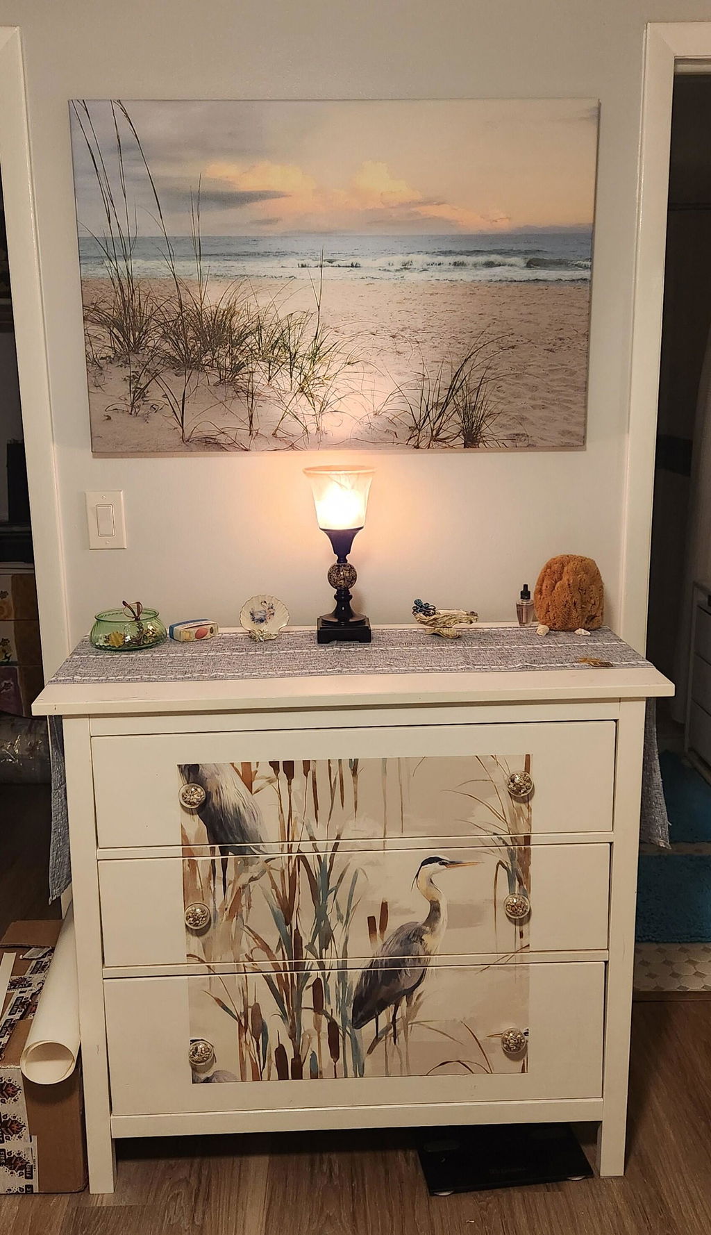 Customer photo — Marshland King Wallpaper