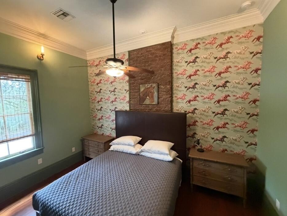 Customer photo — Auteuil Gallop Wallpaper