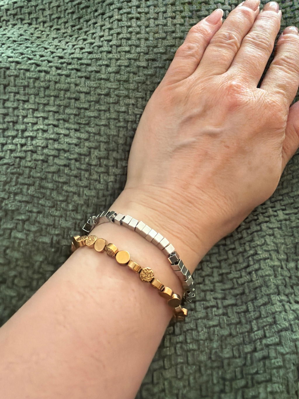 DISC Edelsteinarmband Hämatit- GOLDEN HOUR