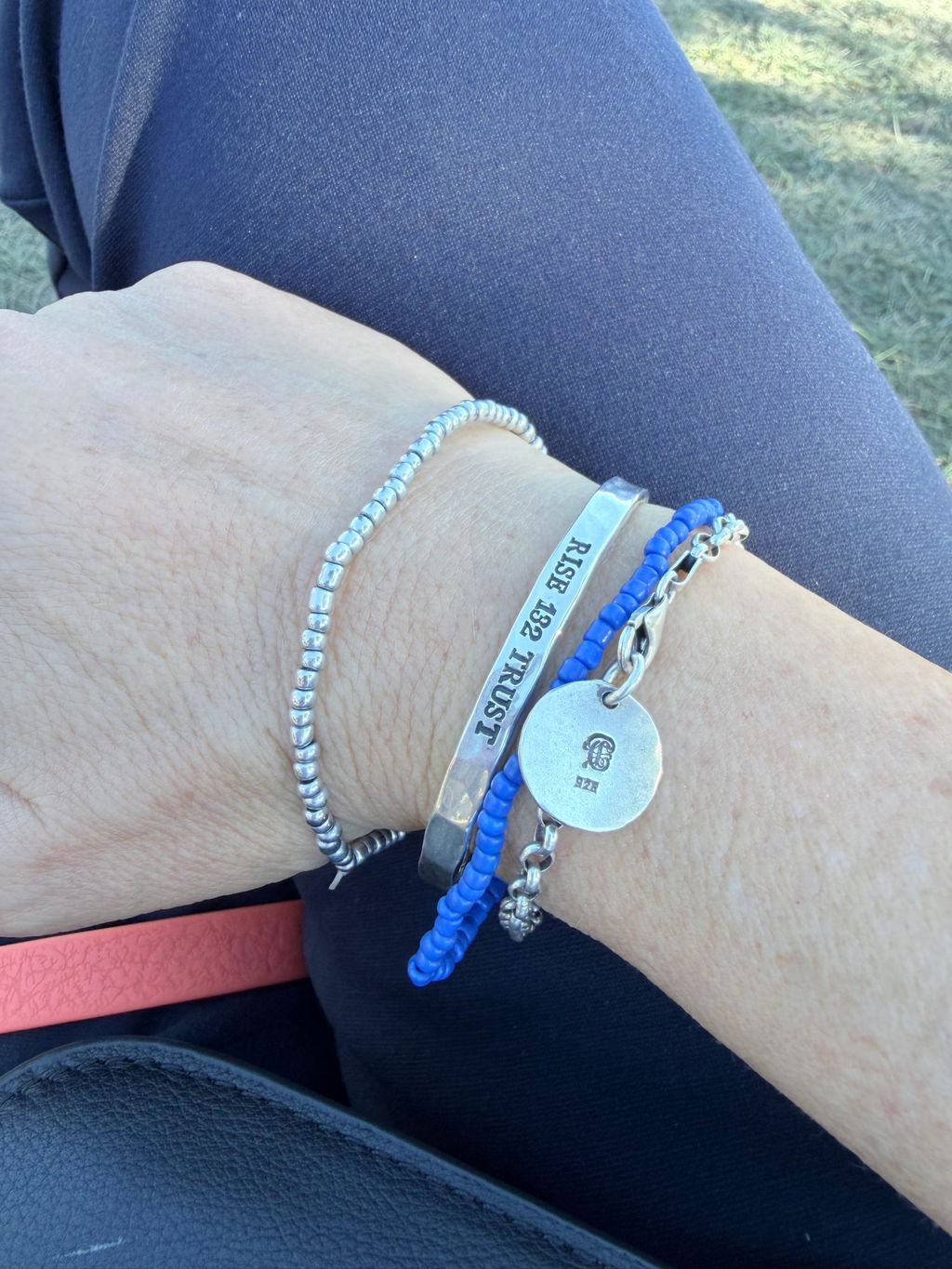 BUSTER Armreif Mini - Armband mit Gravur