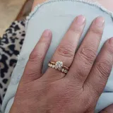 Dina L. review photo