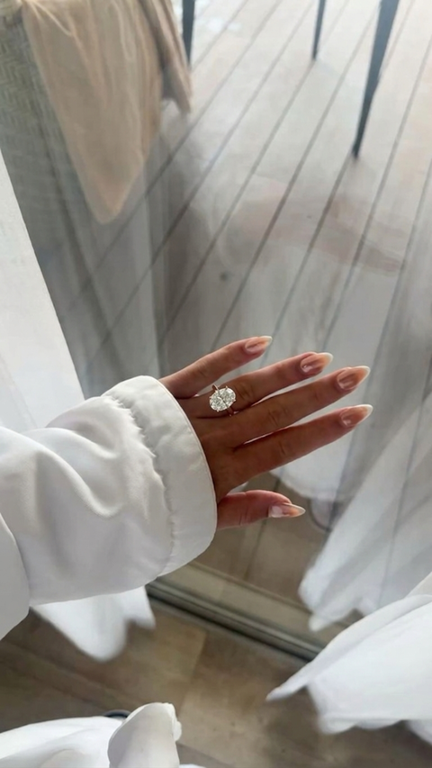 5 - 10 Carat Oval Cut Diamond Hidden Halo Engagement Ring