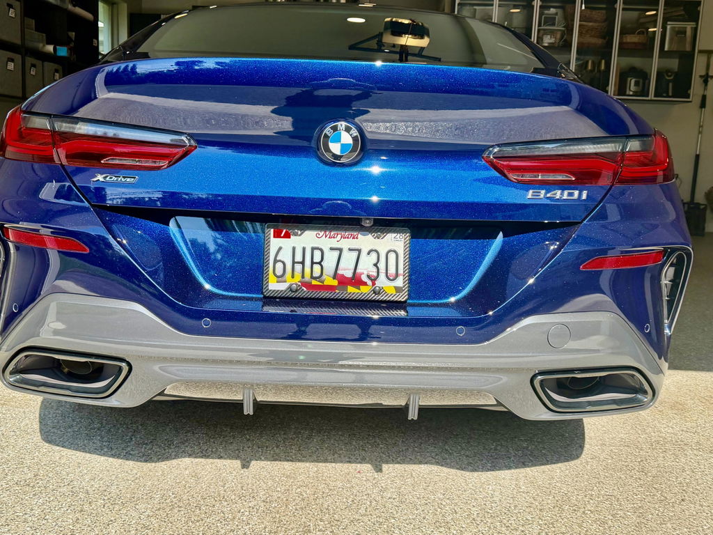 Carbon Fiber License Plate Frame - 4 Holes Minimal - Gloss Finish