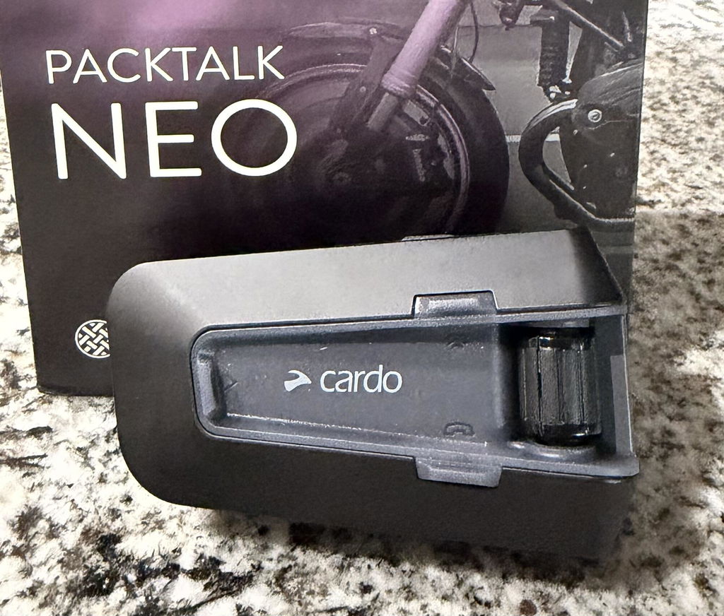 Packtalk Neo, DMC Mesh Motorcycle Intercom | Cardo Systems