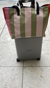 Lindesay MacFarlane review photo