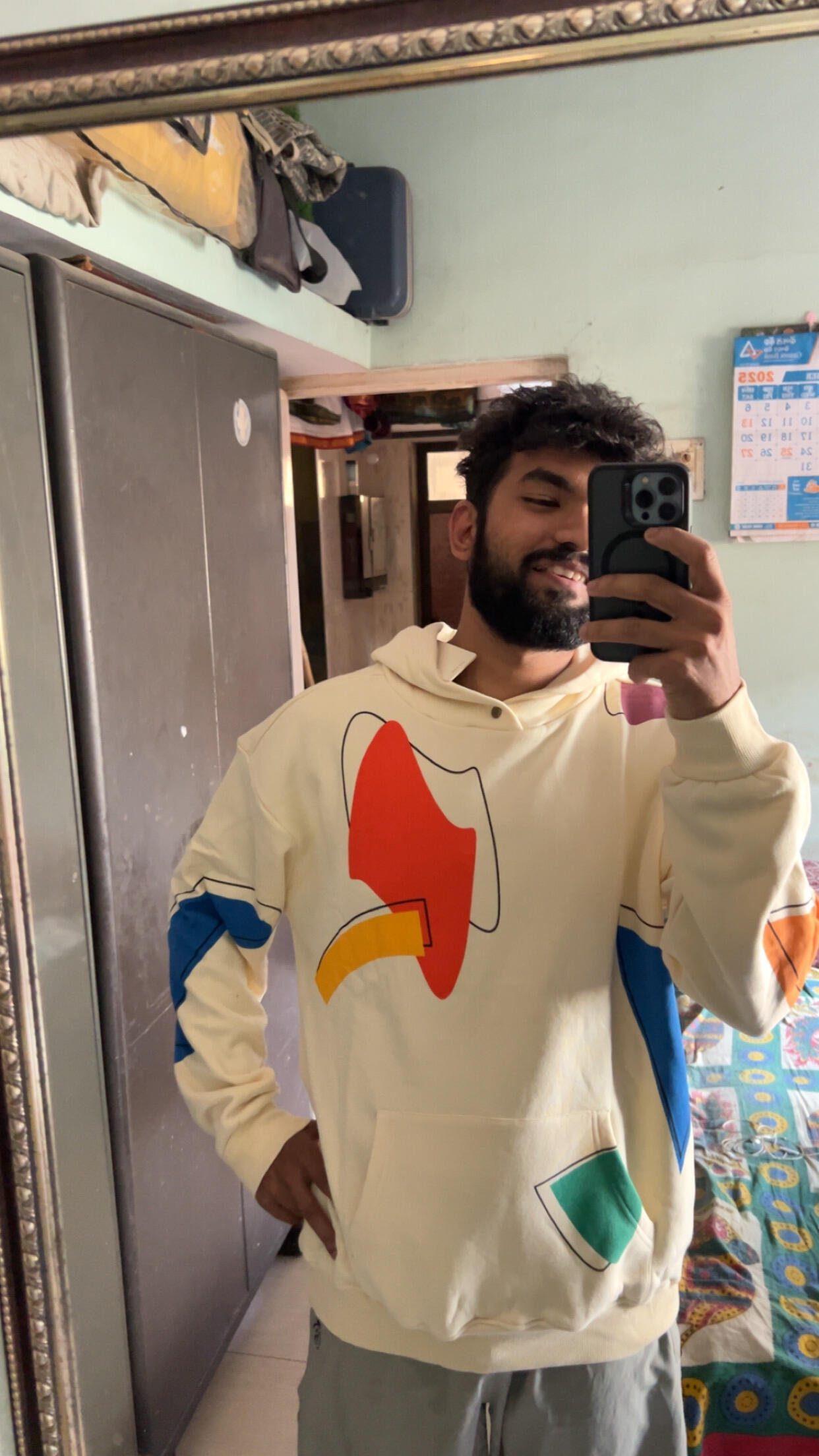 "SHAPES" – LIMITED EDITION UNISEX HOODIE