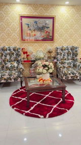 Sakshi review photo