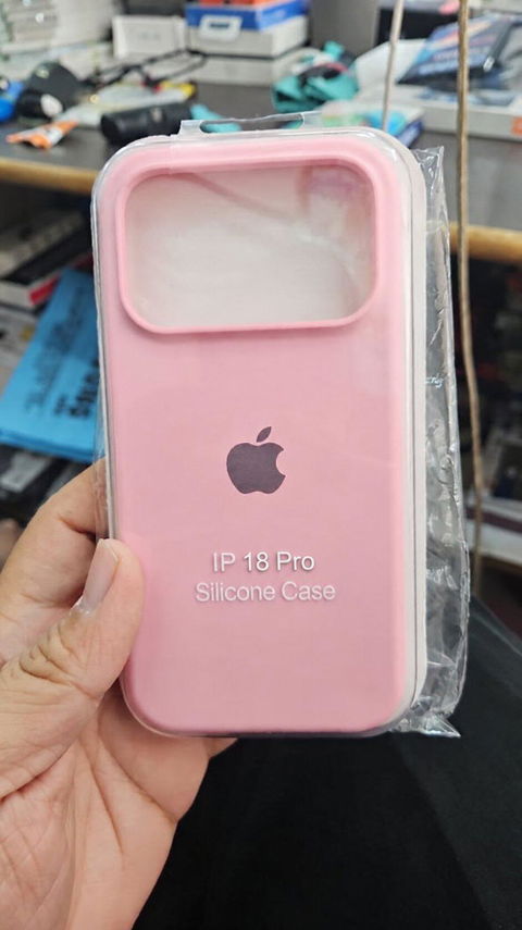 iPhone 18 Pro & iPhone 18 Pro Max Premium Silicone Case