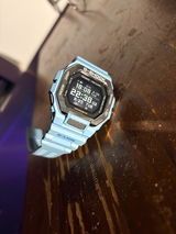 Manish Singh review photo