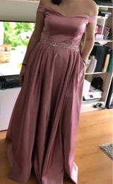 Irene Wat review photo