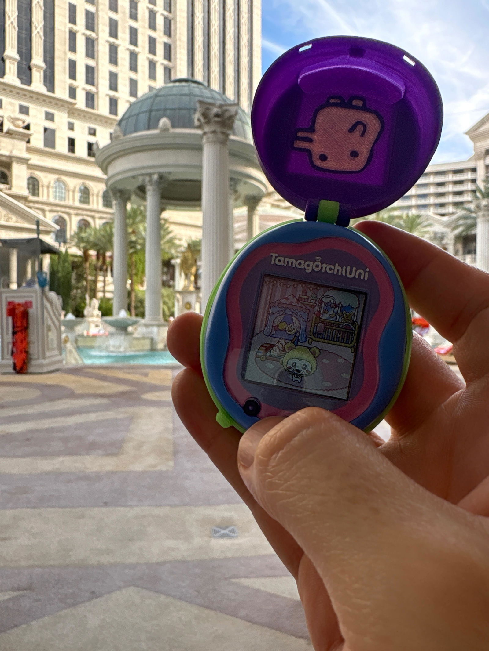 Tamagotchi Uni Blue | CaveGamers