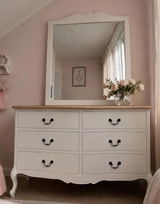 JNG review photo