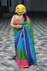 Maya Mahajan review photo