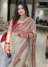 Alisha Dadhich review photo