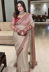 Alisha Dadhich review photo