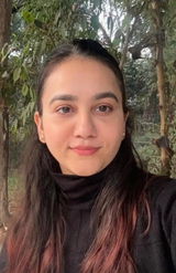 Anshika verma review photo