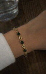 Ivy review photo