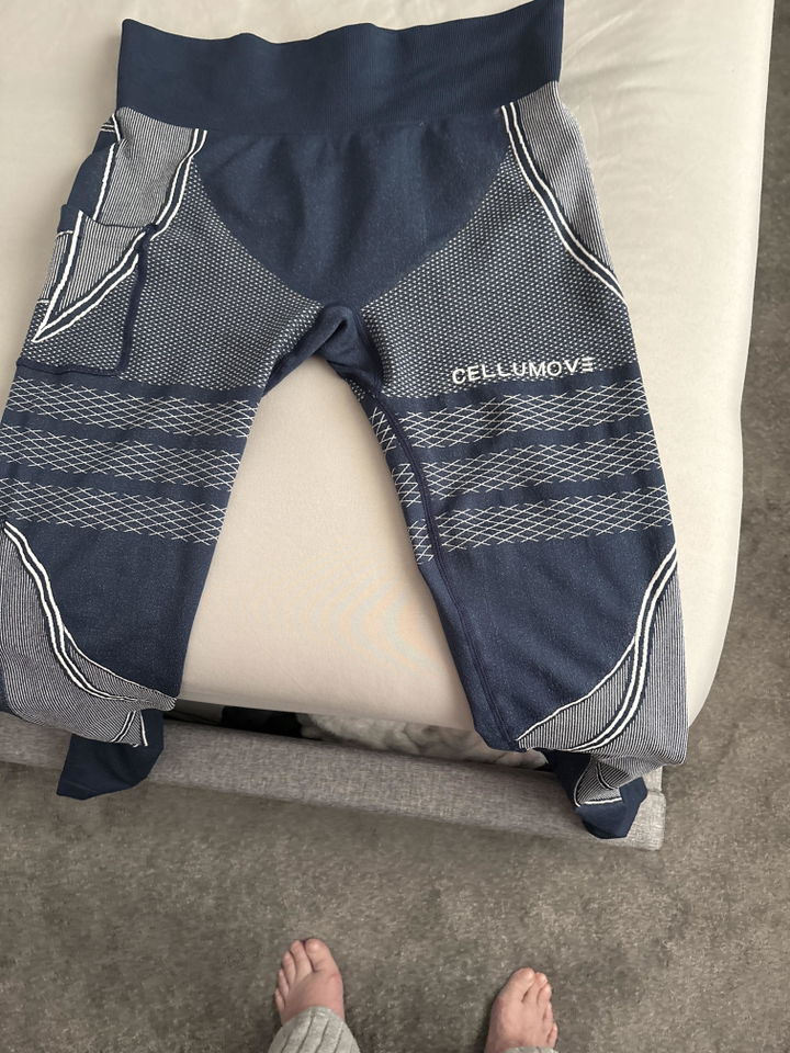 Mrs C. P., photo of CelluMove leggings